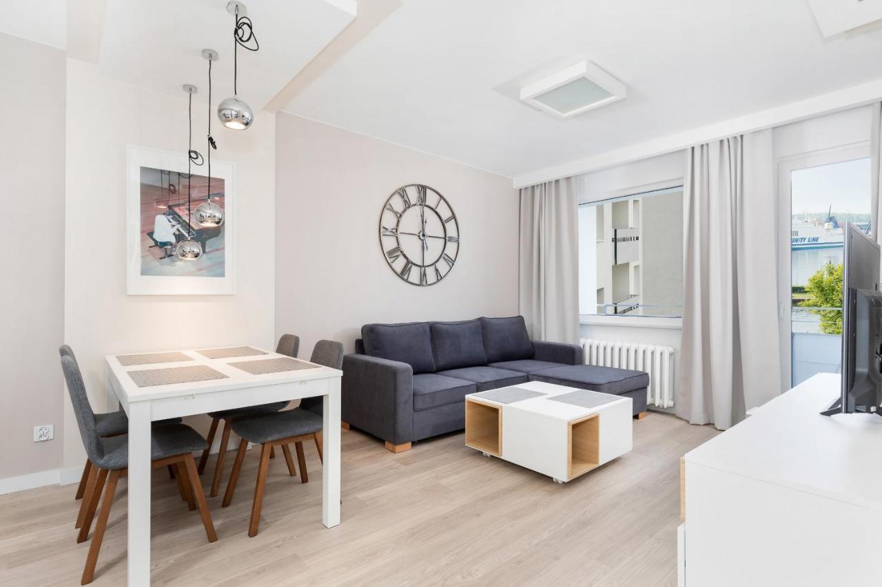 Apartament Z Widokiem Na Port Swinoujscie By Noclegi Renters Eksteriør billede
